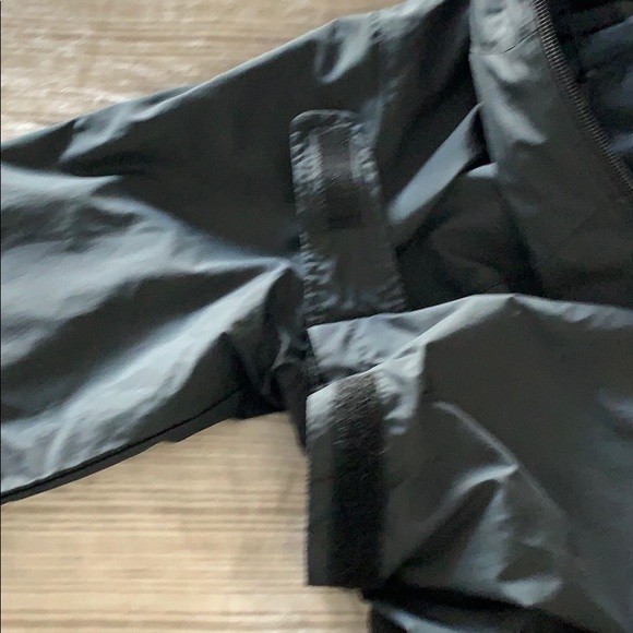 Columbia light jacket - Picture 7 of 10